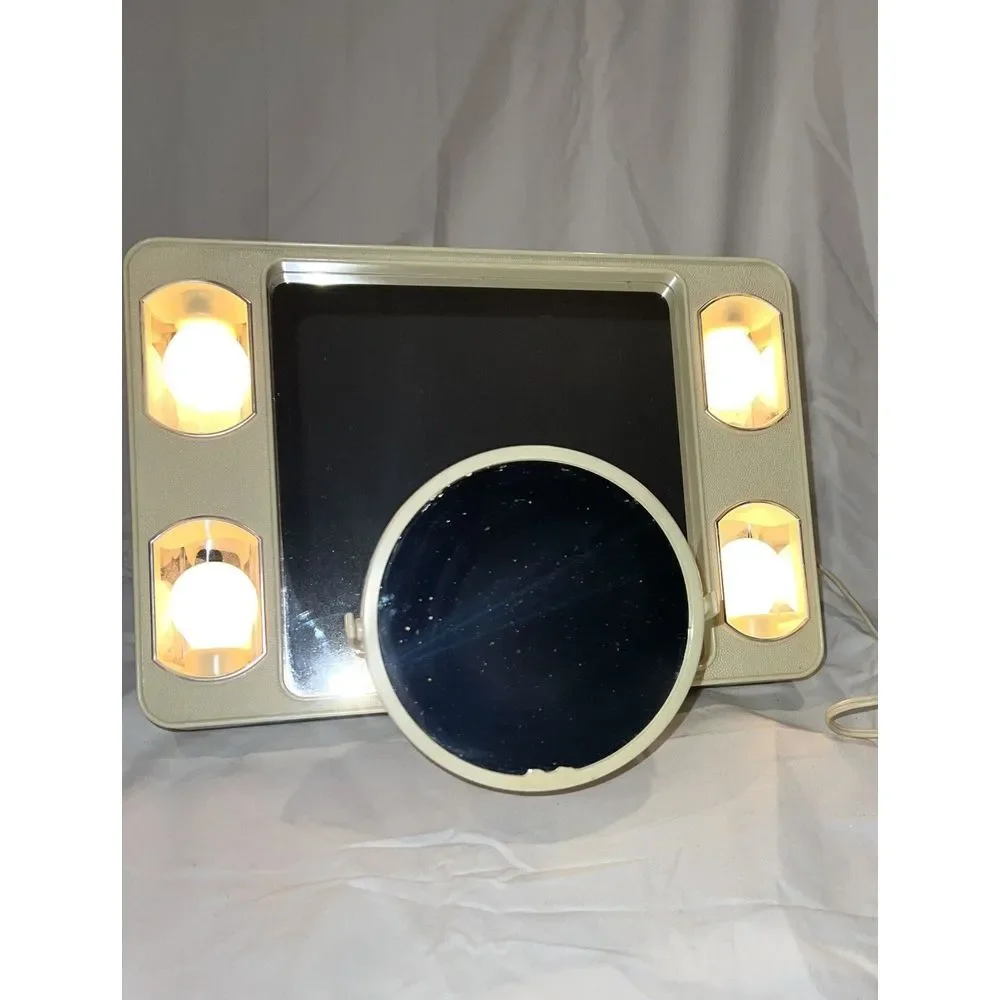 Femme-Lite Traveler Vintage Light Up Electric‎ Make Up Beauty Mirror W/Case Rare